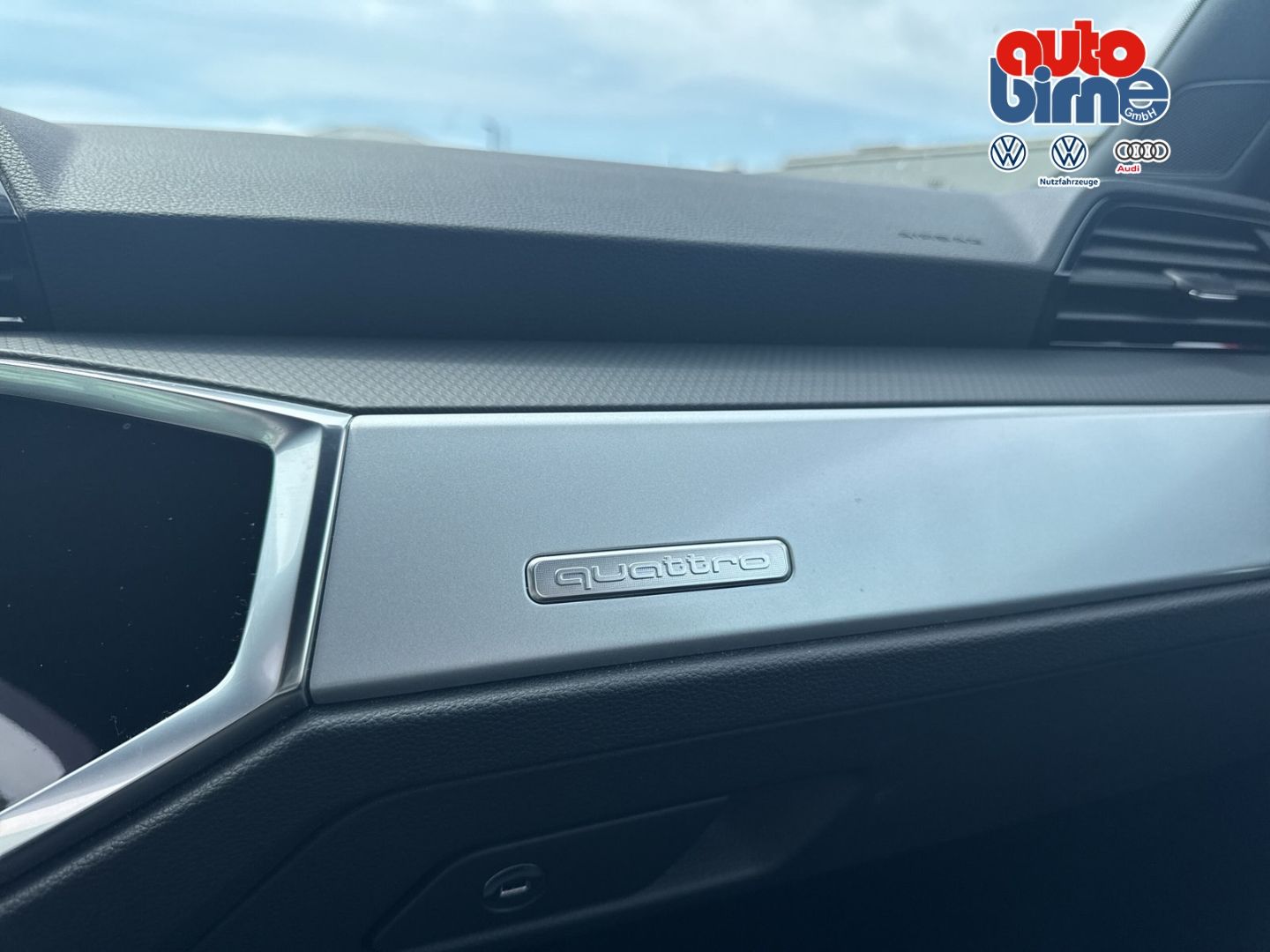 Q3 2.0 40 TFSI quattro advanced Navi Digitales C