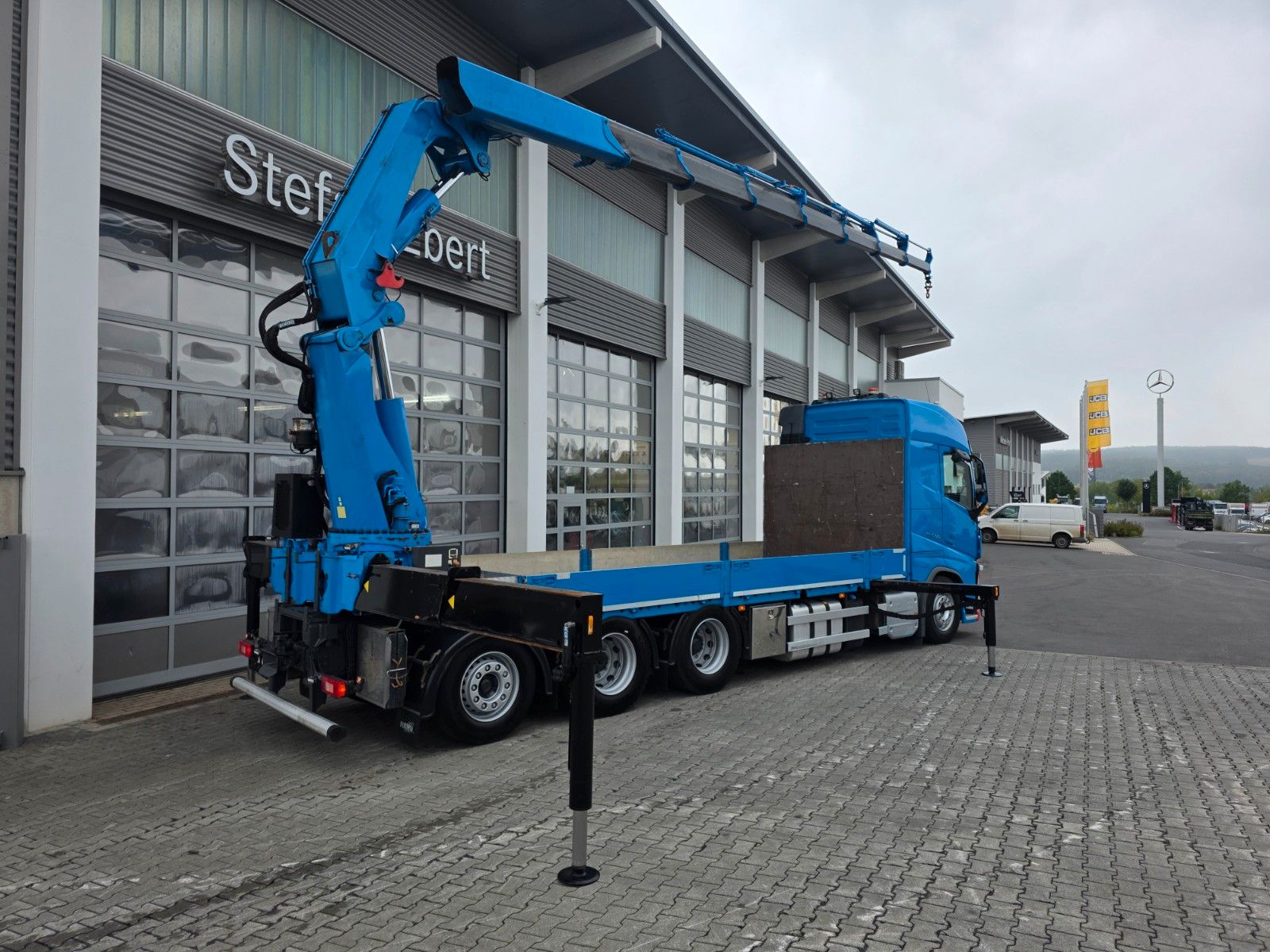 Fahrzeugabbildung Volvo FH 500 MKG HLK 531 HP a7 Funk NLA gelenkt
