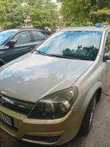 Opel Vectra Caravan 1.8 16V First Edition First E... - Opel Vectra in Halle