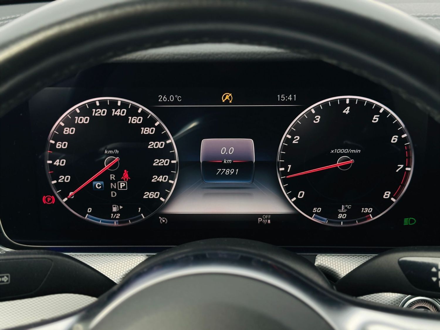 Fahrzeugabbildung Mercedes-Benz E 200 AMG, Multibeam, Memory, 360°, Comand, PTS,