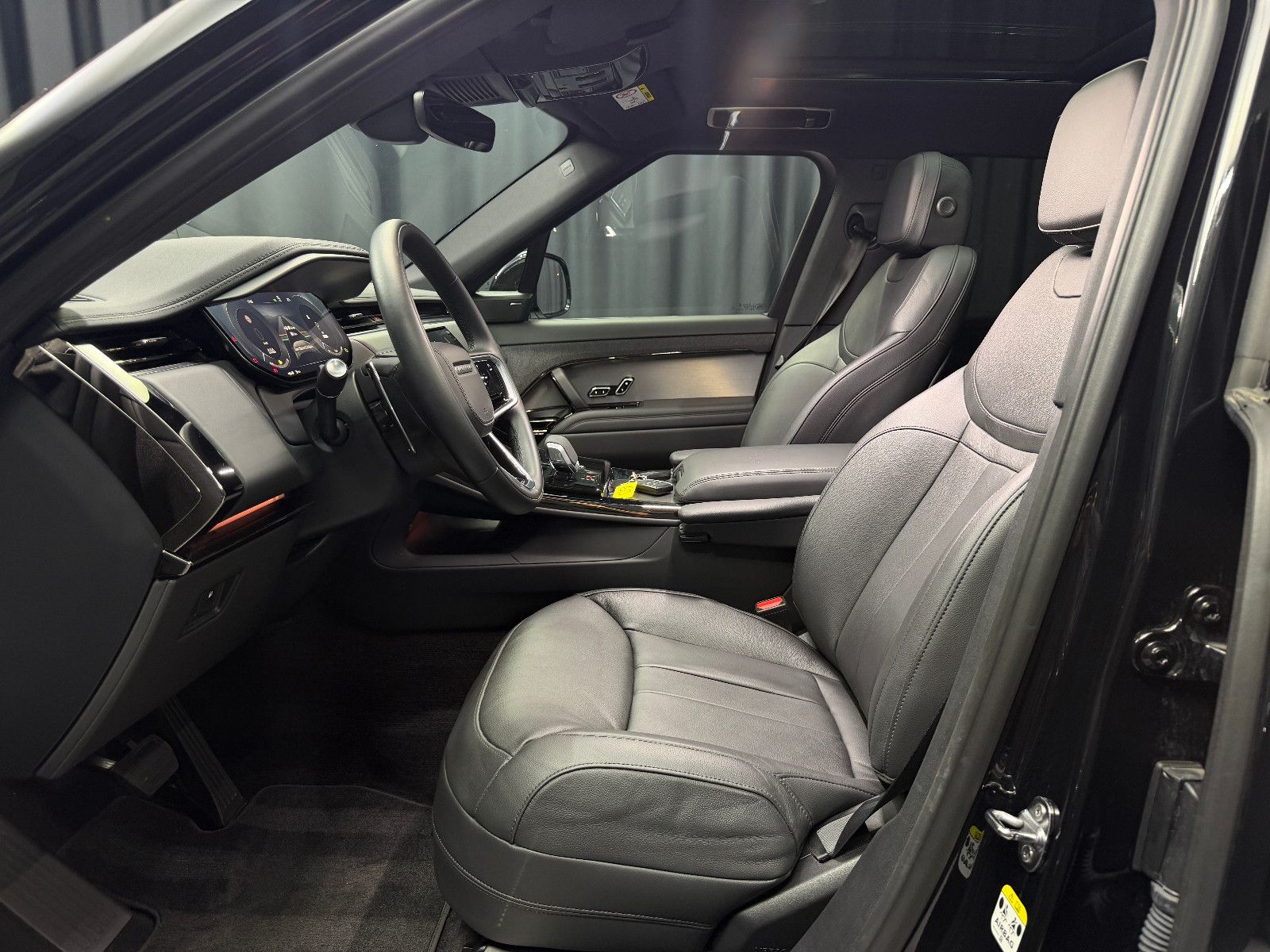 Fahrzeugabbildung Land Rover Range Rover Sport S Hybrid |MERIDIAN|360°|LUFT