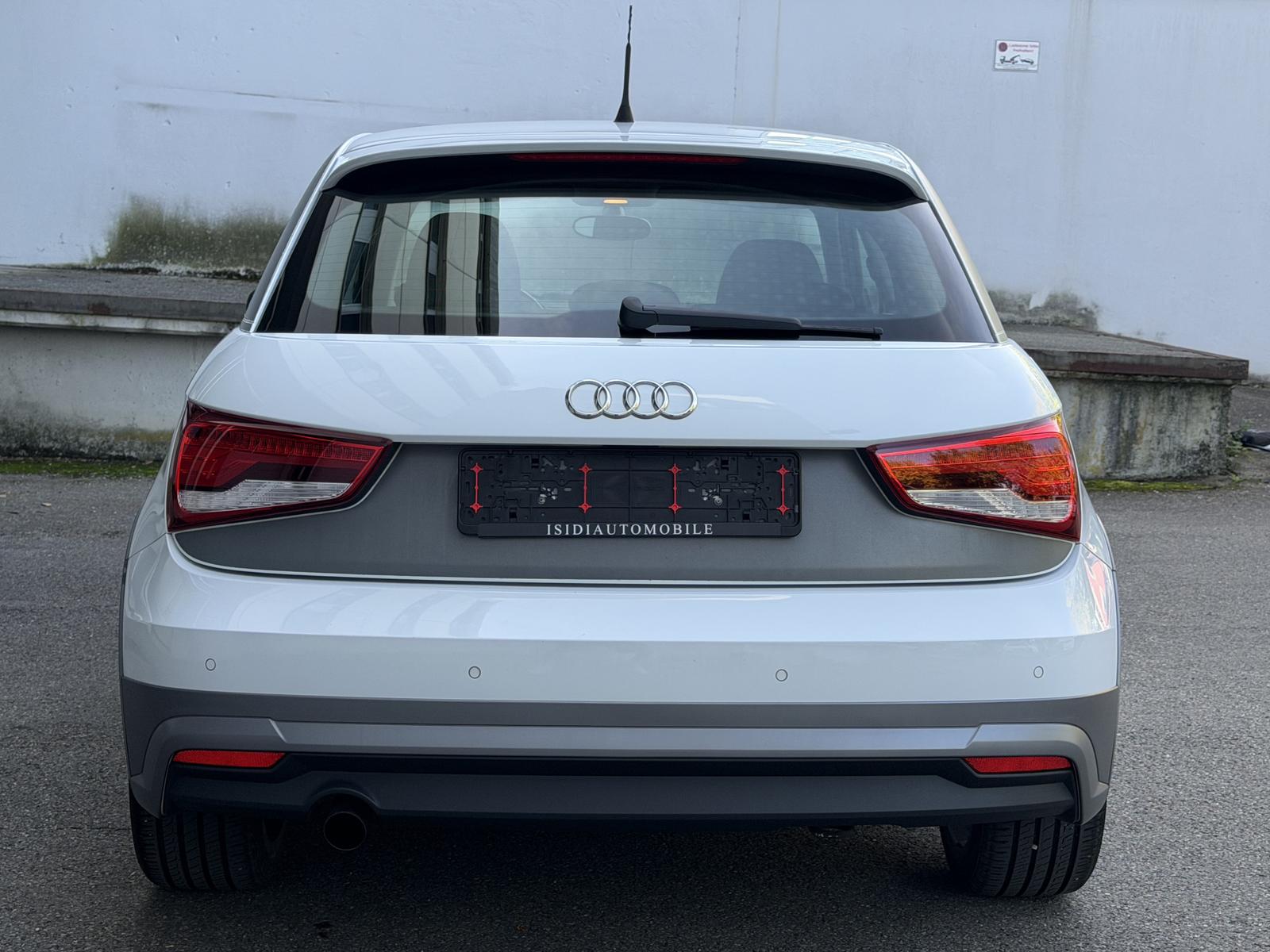 Audi A1 Sportback Ultra Xenon Sitzheizung Tempomat 