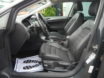 Volkswagen Golf - 7