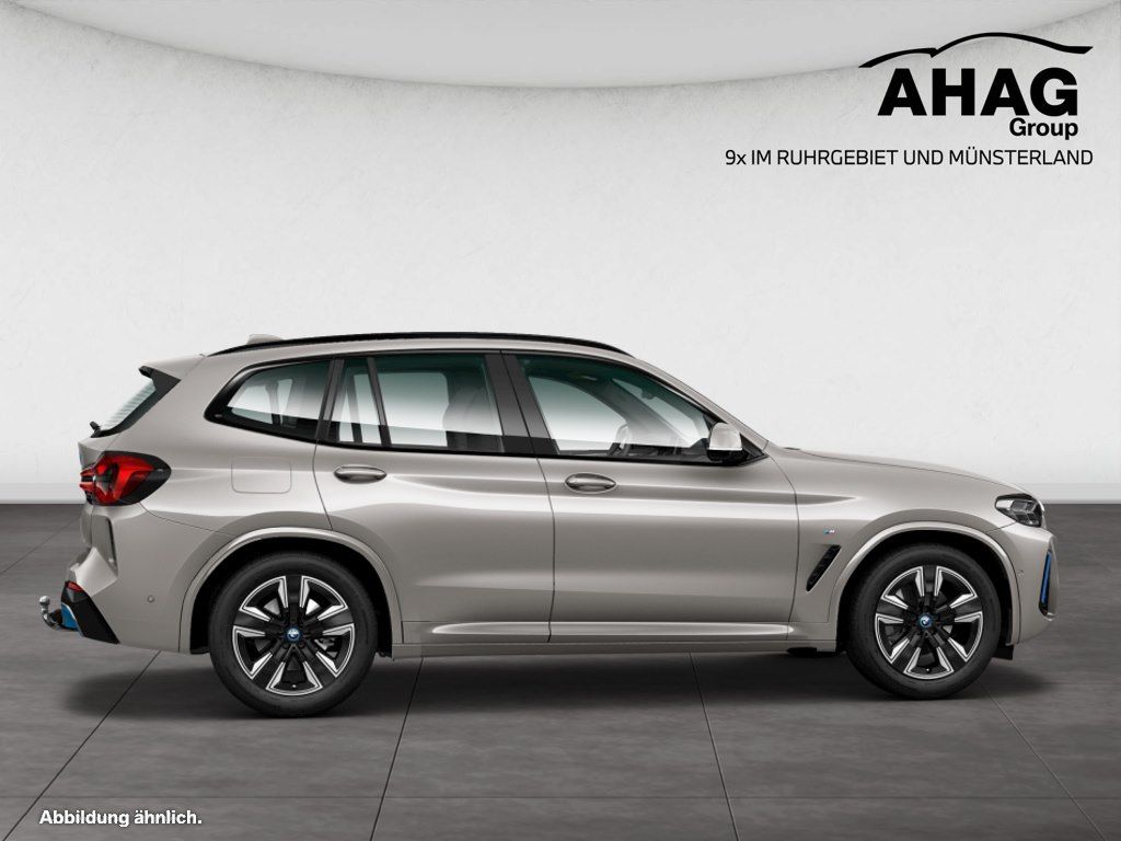 BMW iX3 - Bild 8