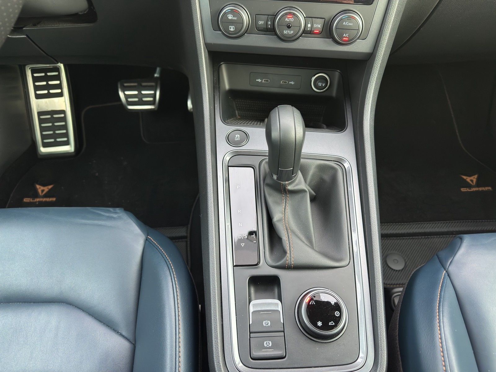 CUPRA Ateca 2.0 TSI Edition VZ 4Drive DSG / LEDER / AH - Image 13