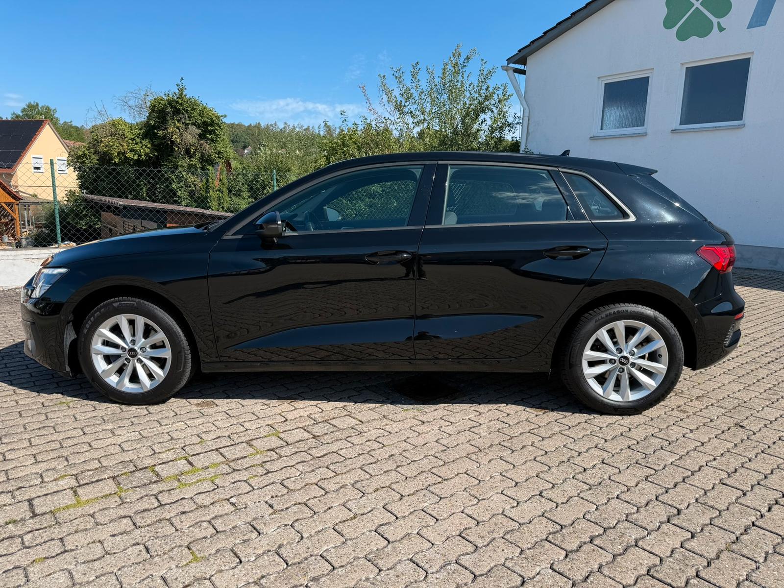 Audi A3 Spb. 30 TFSI S-tr. AHK GRA KAMERA LED, миниатюра 9