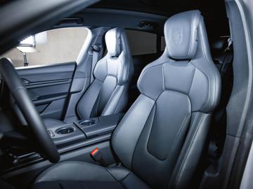 صورة مصغرة 15 لـ 2026 Porsche TAYCAN