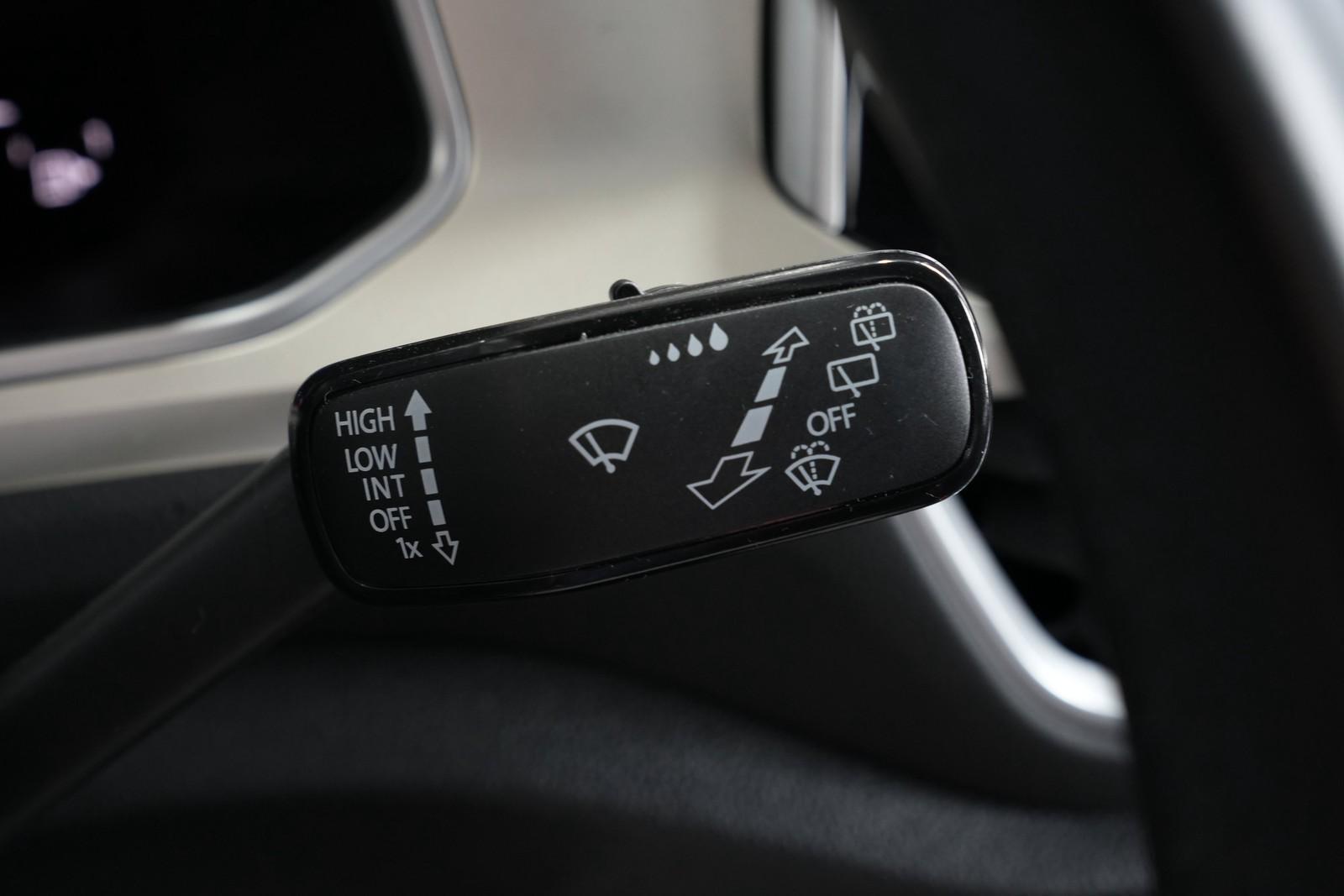 Volkswagen T-Roc Move *AUT*NAV*LED*SHZ*, миниатюра 30