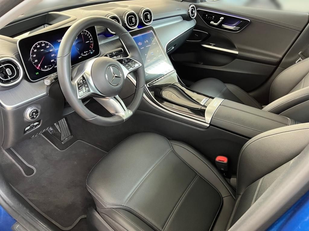 Fahrzeugabbildung Mercedes-Benz C 300 e Avantg. AHK ACC Pano Sitzklima HUD 360°