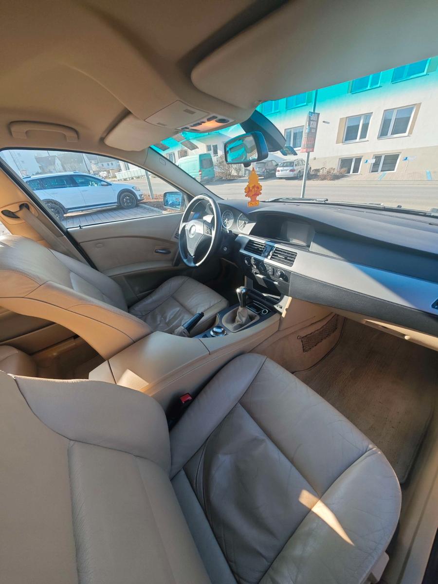 BMW 530 2004 — photo 9