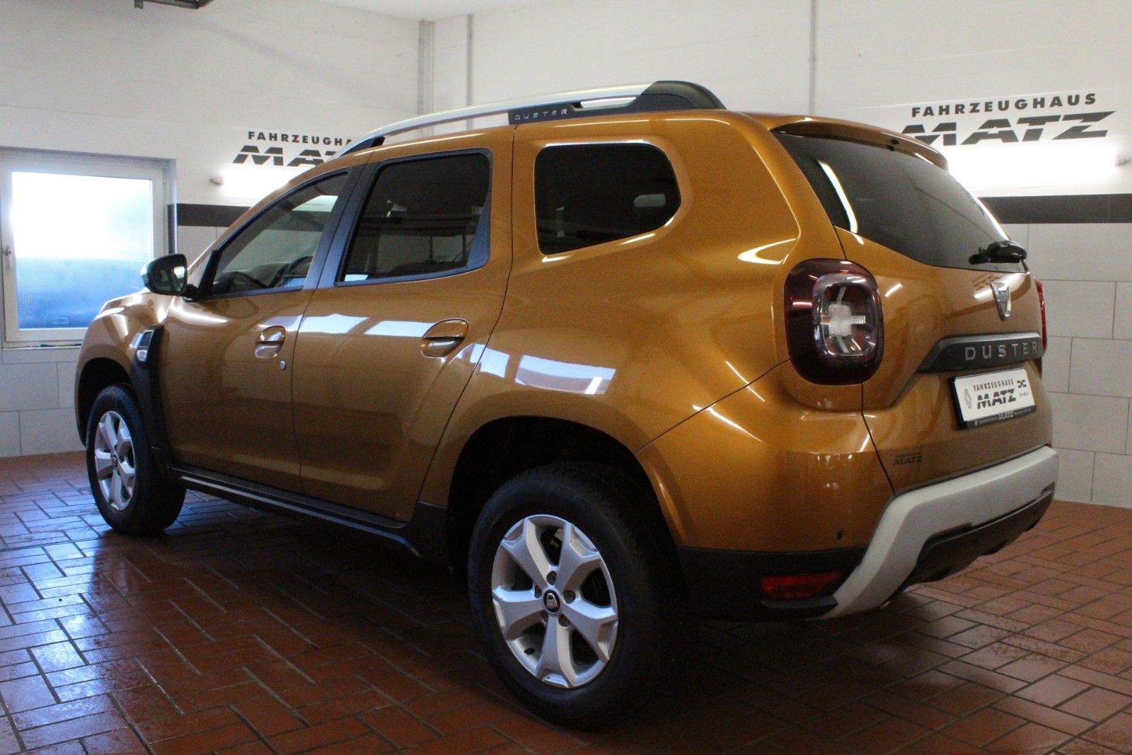 Fahrzeugabbildung Dacia Duster TCe 100 ECO-G LPG Comfort*Allwetter