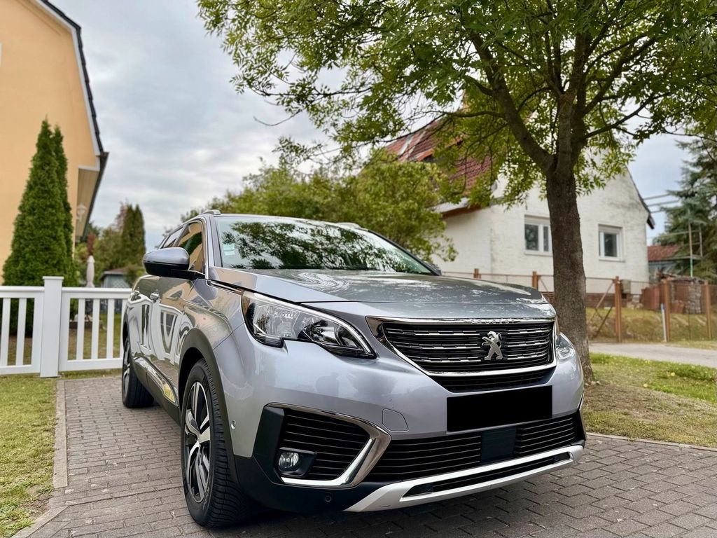 Image of Peugeot 5008