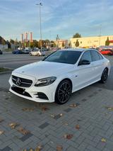 Mercedes-Benz Mersedes benz 300e AMG Line - Mercedes-Benz: Mersedes