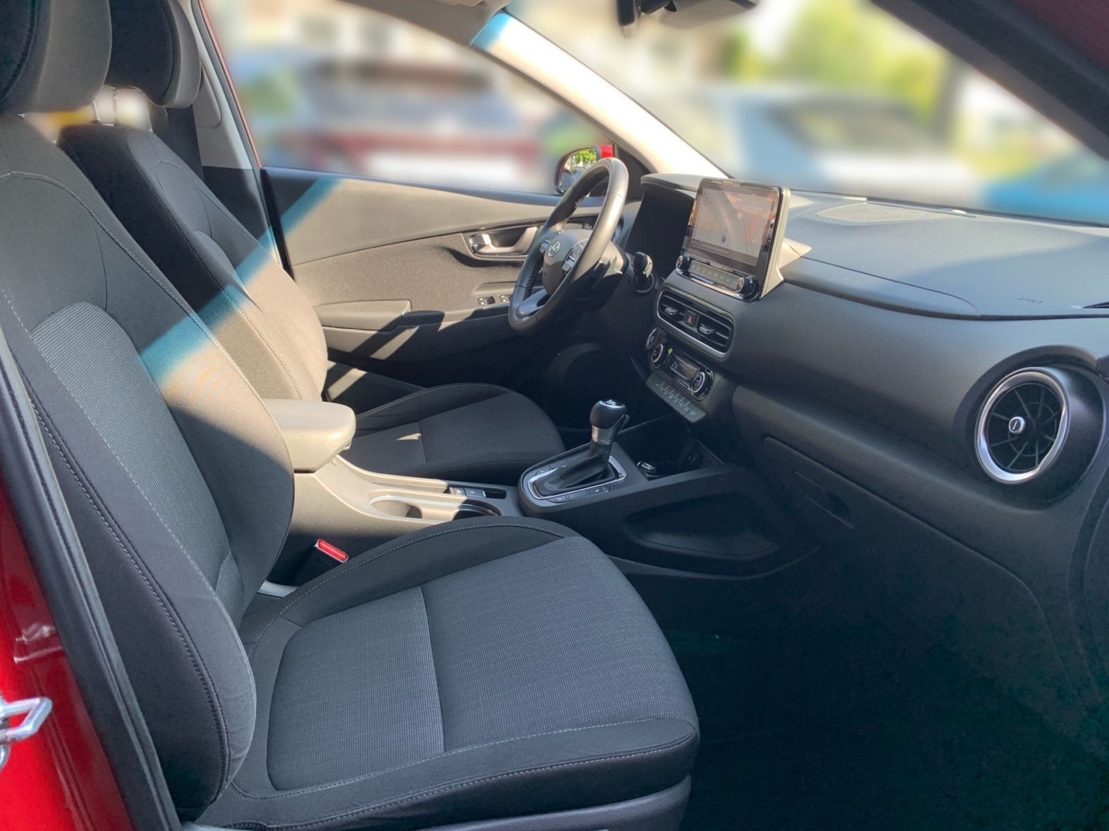 Fahrzeugabbildung Hyundai KONA 1.6 GDI Trend Hybrid Navi AHK 1Hd
