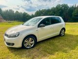 Volkswagen Golf 5 Match weiß - Volkswagen Golf: Weis