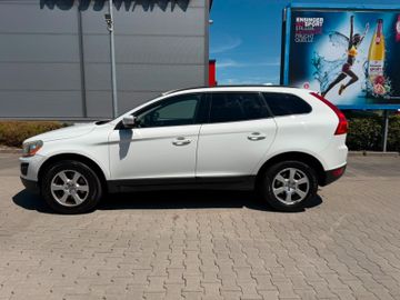 Volvo XC60 - 2