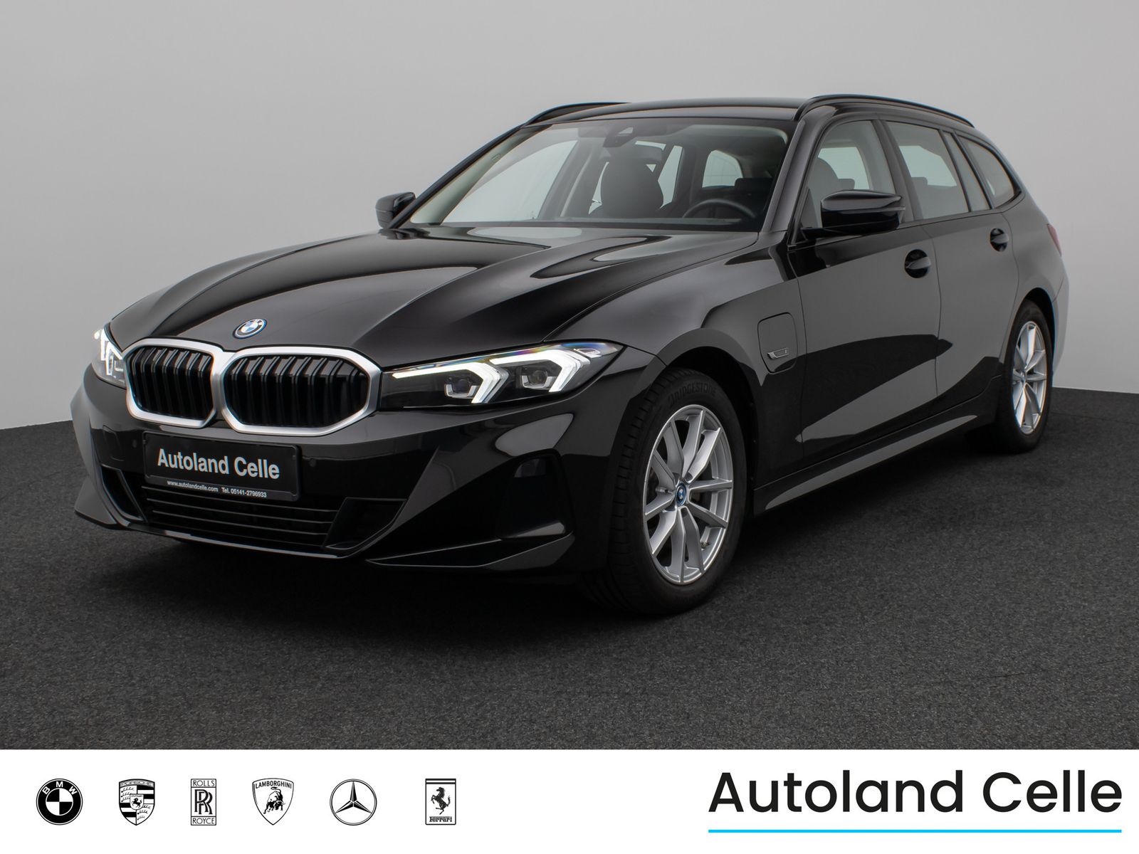 Fahrzeugabbildung BMW 330e DAB CockPit+ PDC Geschwindigkeitsreg Sport