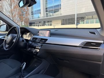BMW X1 - 11