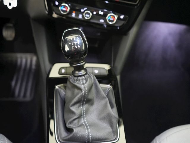 Mokka B ELEGANCE+LED LICHT+NAVI+RÜCKFAHRKAMERA+S