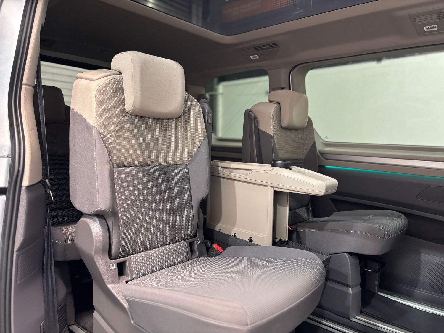 Fahrzeugabbildung Volkswagen T7 Multivan Edition#Virtual#Pano#Matrix#AHK#Kame