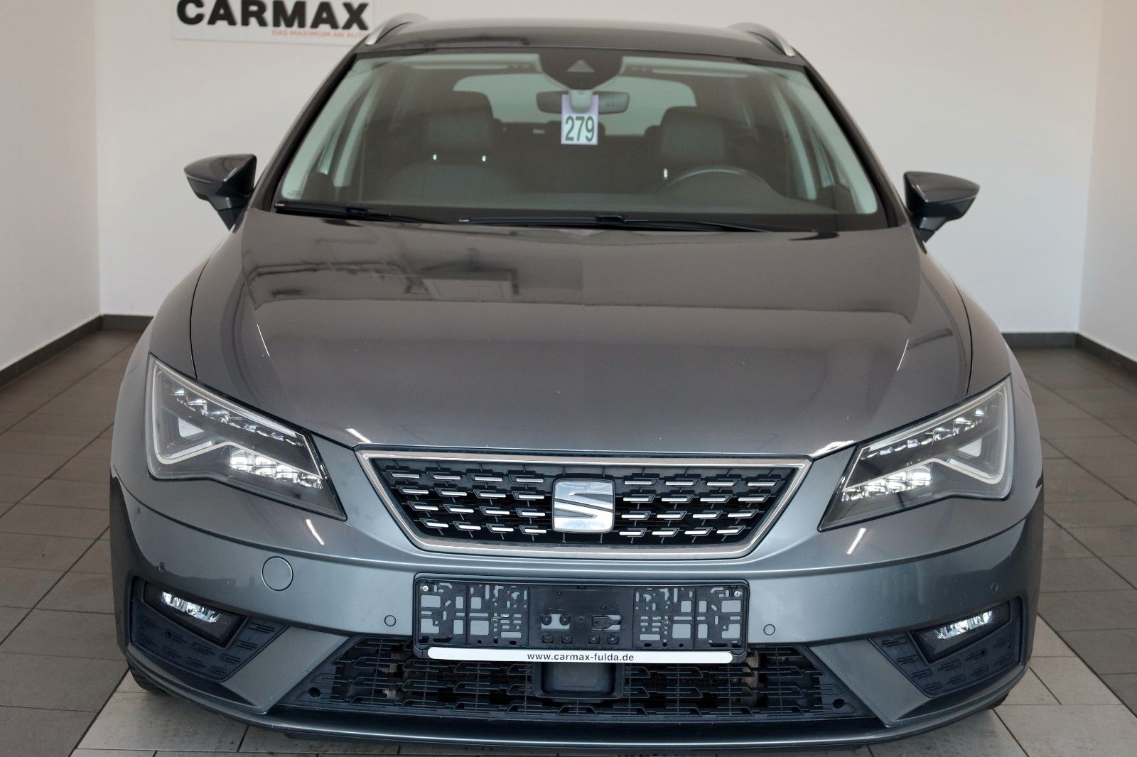 Fahrzeugabbildung SEAT Leon ST Xcellence T.Leder,Navi,LED,Apple CarPlay