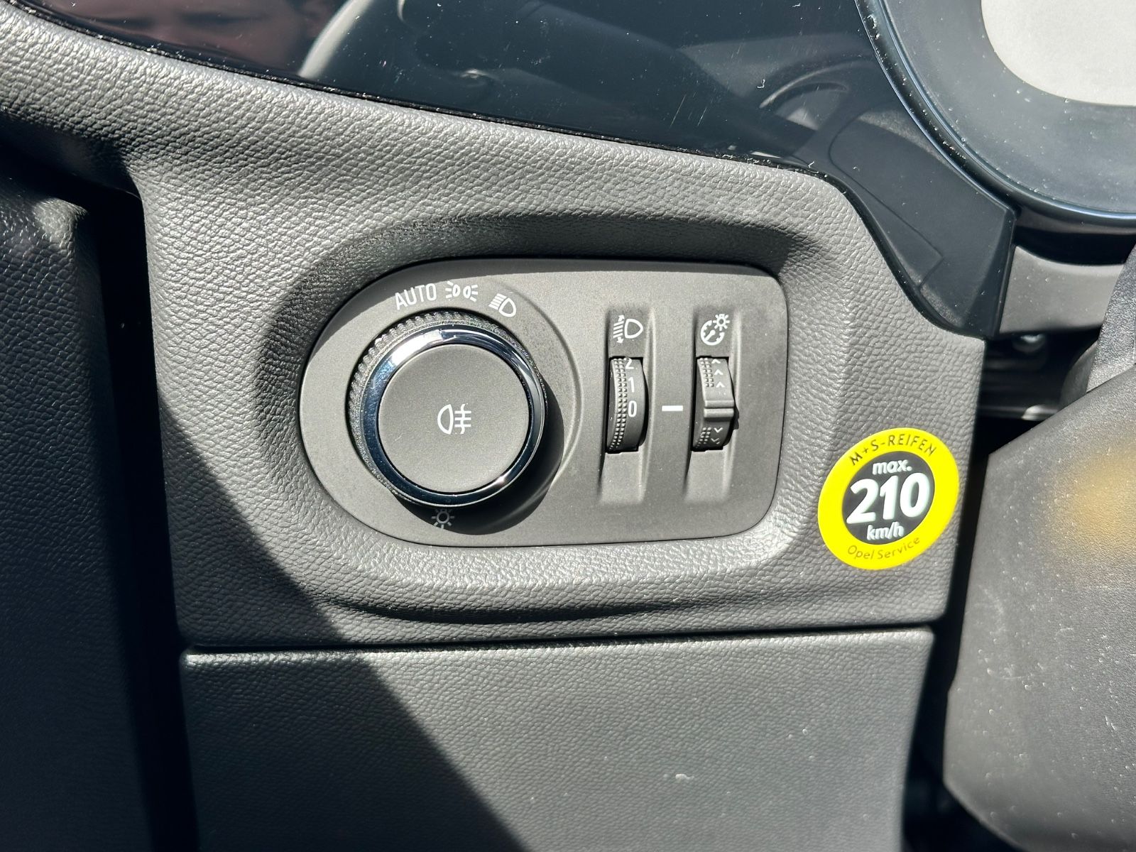 Fahrzeugabbildung Opel Corsa F GS*SHZ*PDC*Lenkradheizung*Rückfahrkamera
