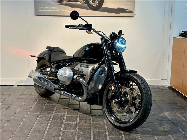 BMW R 18