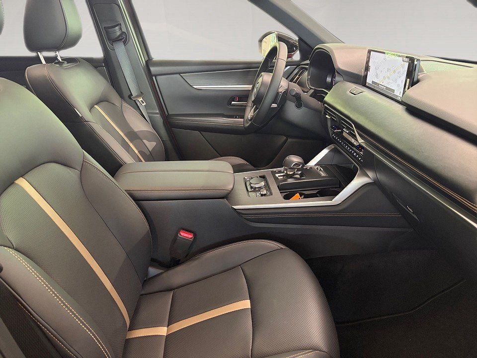 Fahrzeugabbildung Mazda CX-80 PHEV Homura Plus CAHO