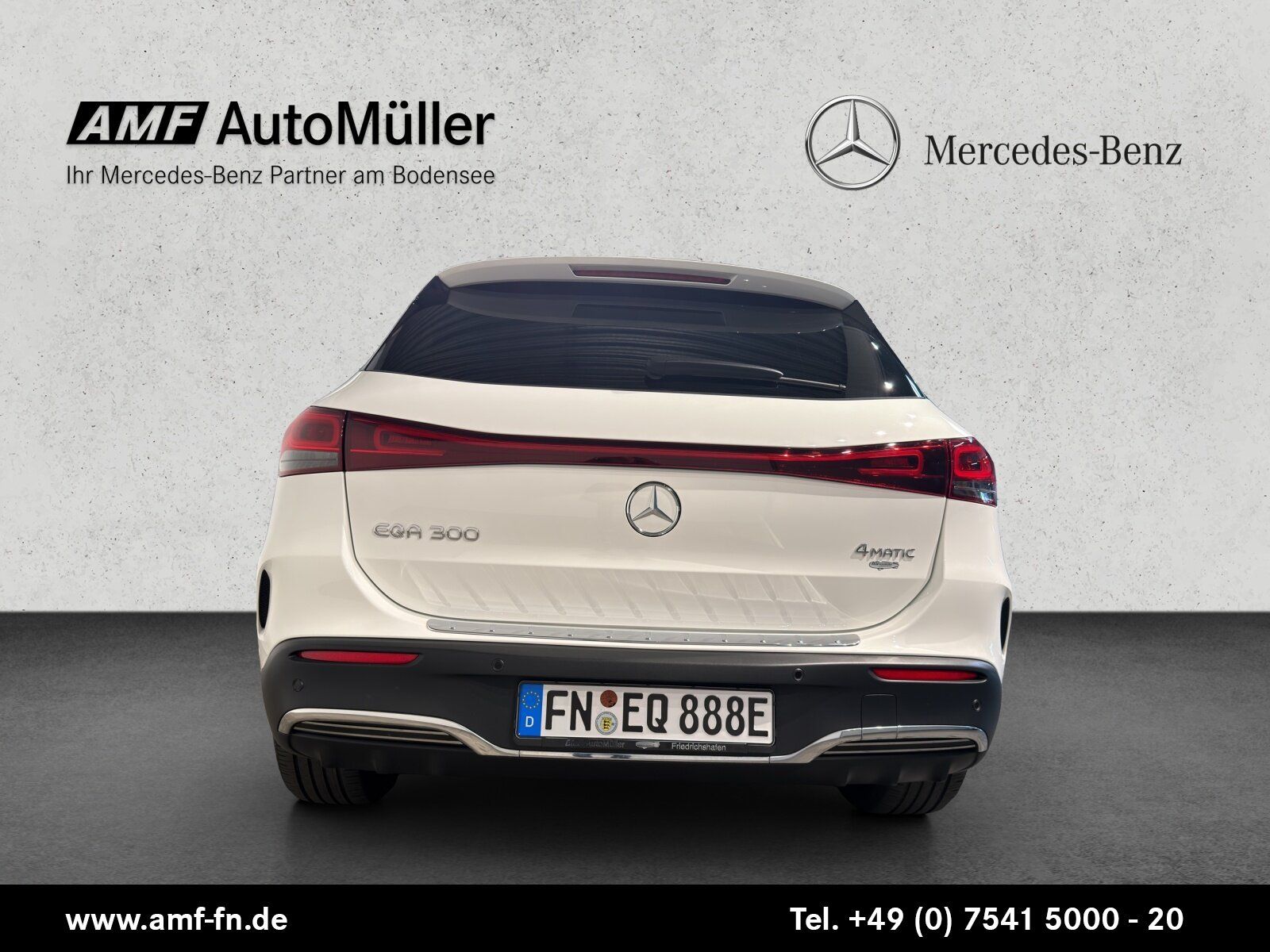 EQA 300 4MATIC AMG-LINE | LED | NAV | RFK | ELHK