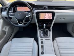 VW Passat Variant 2.0 TDI DSG Elegance