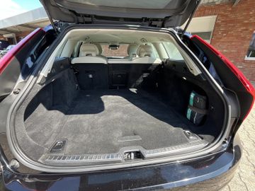 Volvo V90 - 10