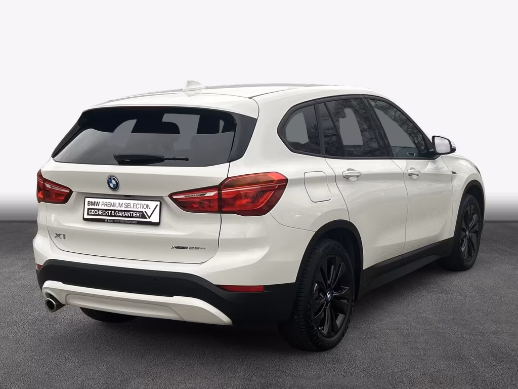 BMW X1 xDrive25e Advantage PDC* Rückfahrkamera*