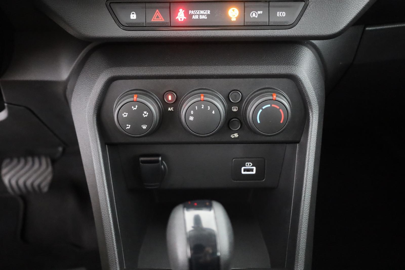 Dacia Sandero Stepway 1.0 TCe Aut. LED Navi Kamera PDC