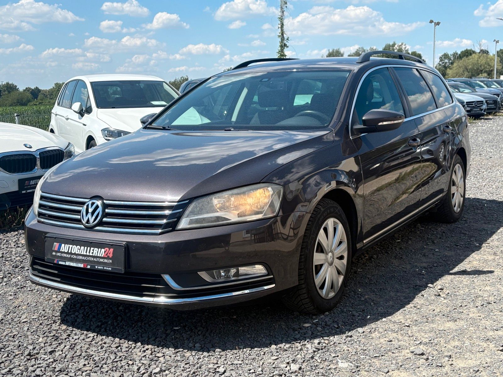 Fahrzeugabbildung Volkswagen Passat Variant 1.4 TSI Comfortline Navi PDC 2.HD