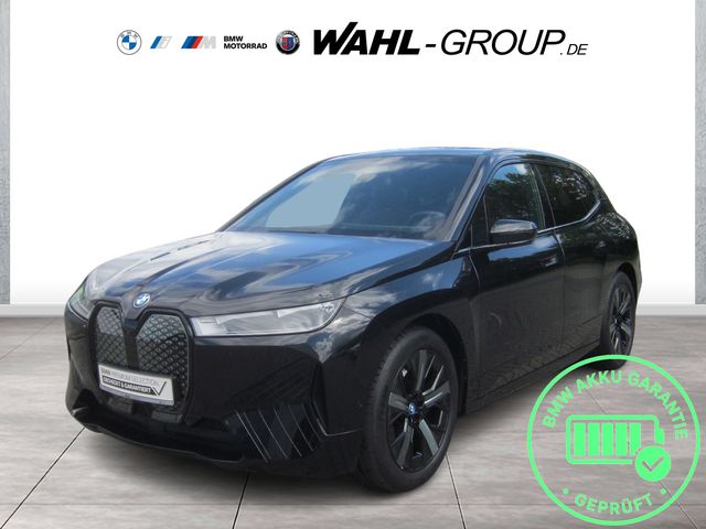 BMW iX xDrive40 SPORT PAKET LC PROF KOMFORTZG HIFI D