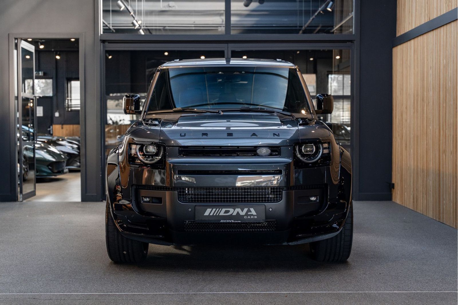 Land Rover Defender 110 Urban Automotive X-Dynamic HSE AHK imagem 2