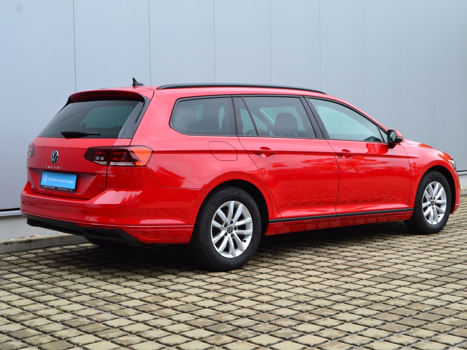 Passat Variant 2.0 TDI AHK/LED/NAVI+VZE/BUSINESS