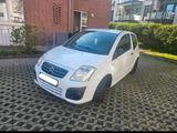Citroën C2 1.1 Tonic Tonic - weiße Citroën C2