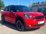MINI COOPER Countryman SD All4°Navi°Xenon°Pano - rote MINI Cooper SD