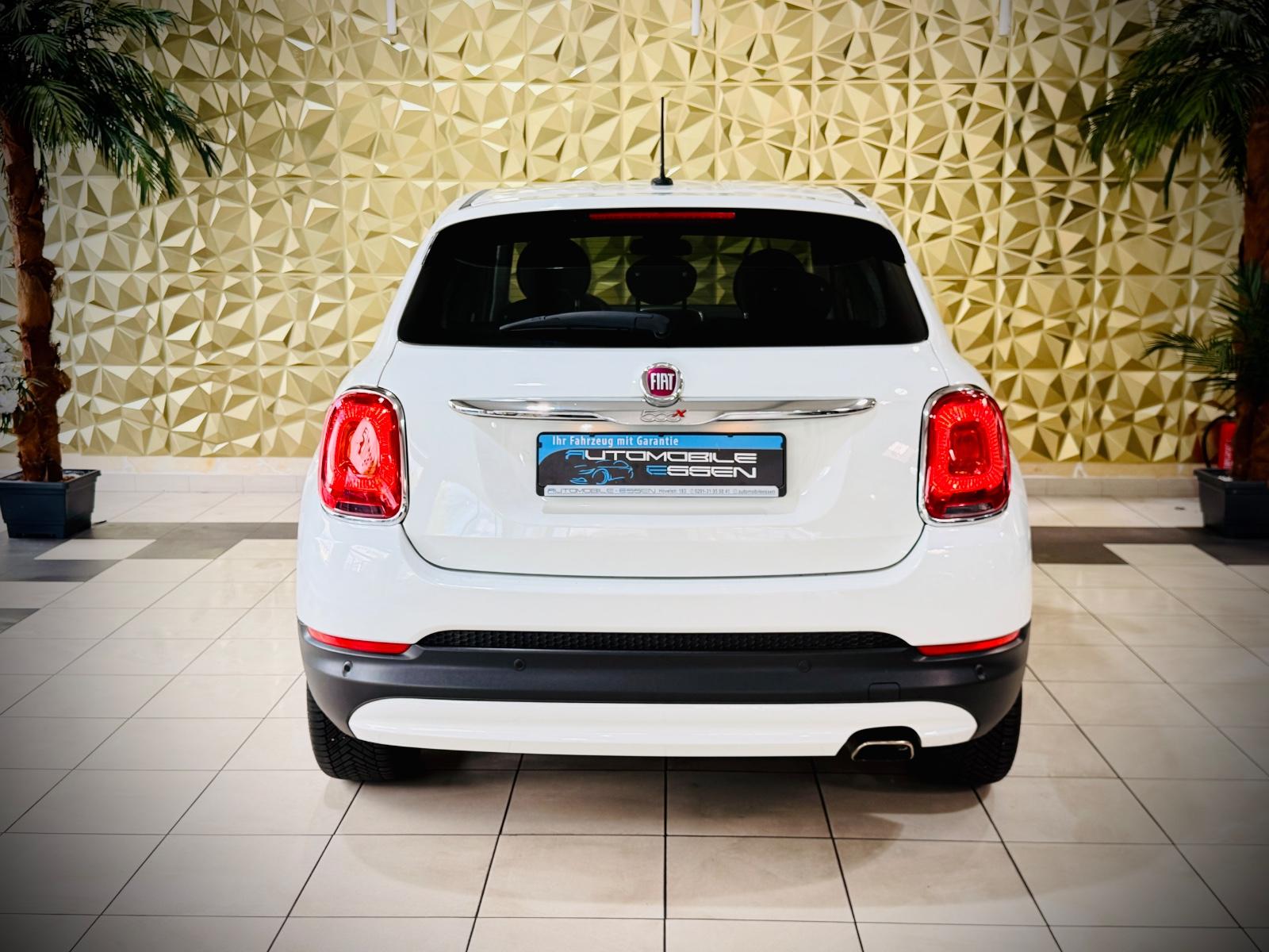 Fiat 500X Lounge |XENON|NAVI|LEDER|1.HAND|PDC