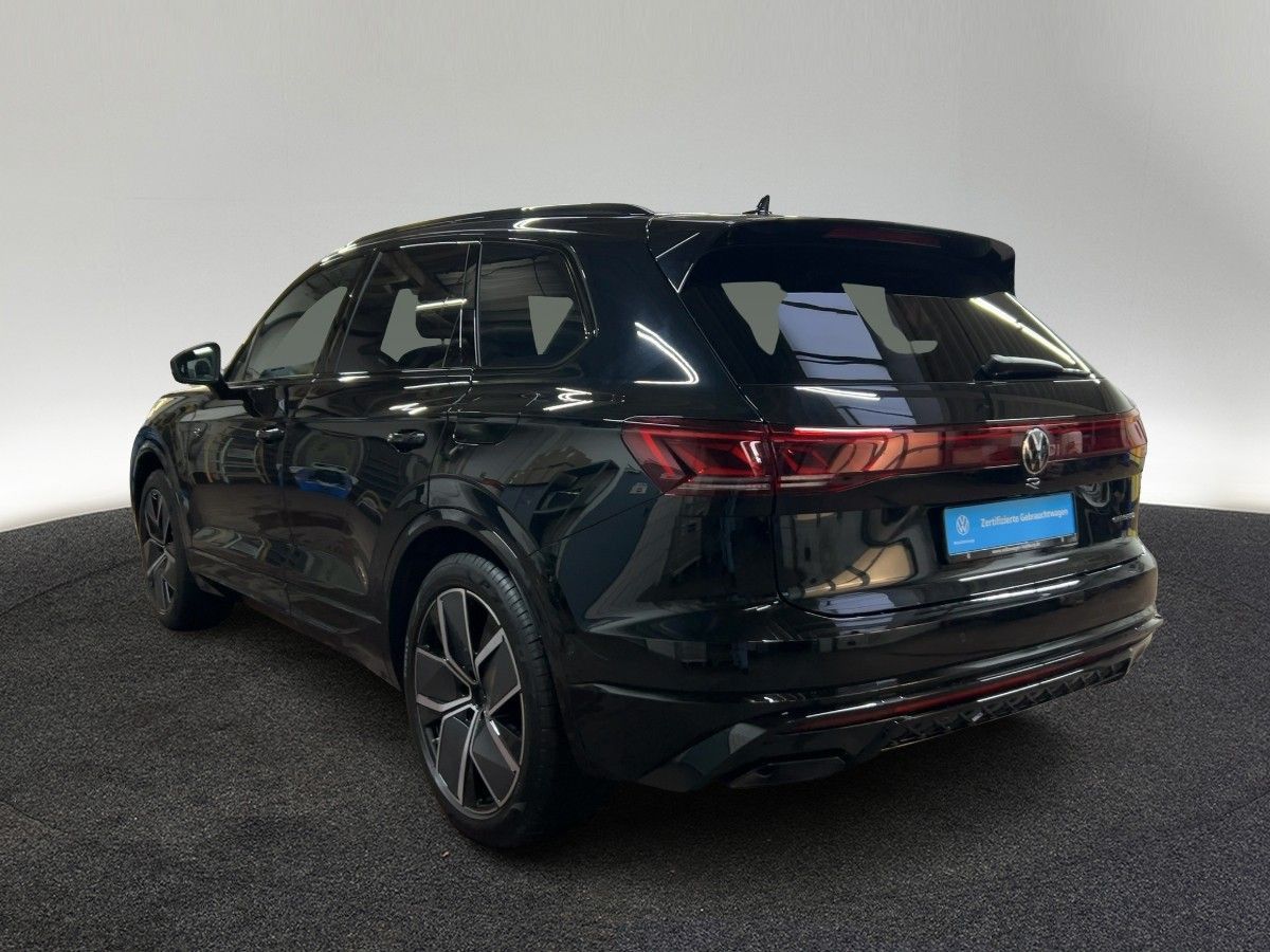 Volkswagen Touareg R 3.0 l TSI V6 eHybrid AHK Easy Open Are foto 3