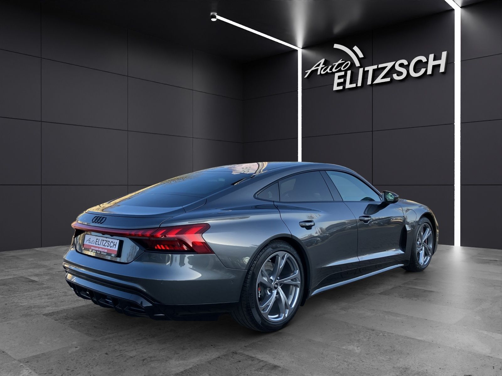 Fahrzeugabbildung Audi e-tron GT quattro MATRIX B&O WP Pano