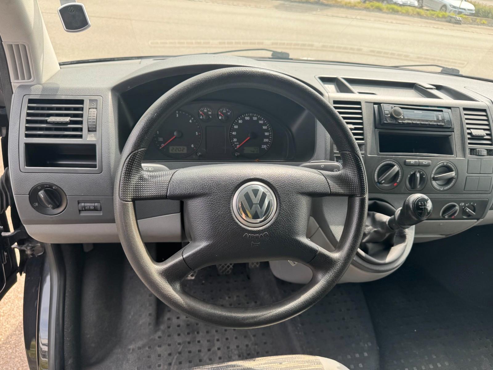 Volkswagen T5 DOKA VanUP Umbau Pickup Quad / Motorrad