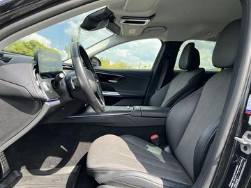 Mercedes E 300 - 11