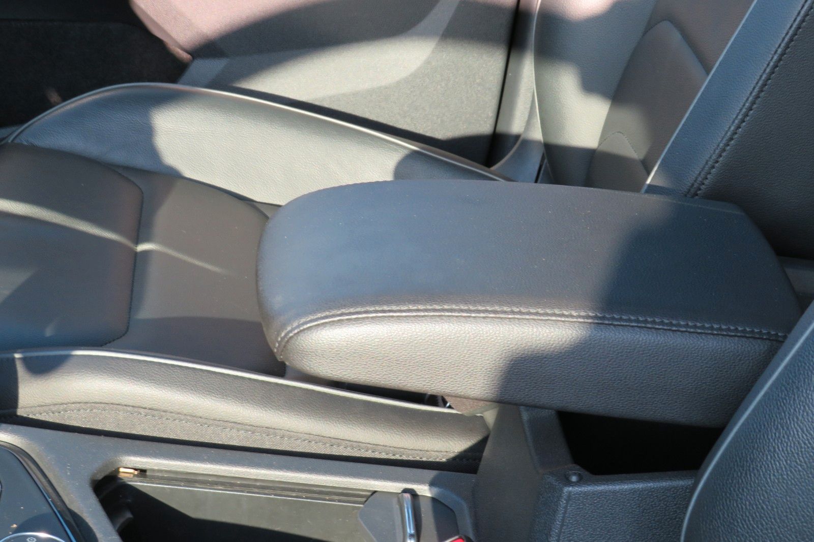 Fahrzeugabbildung SEAT Tarraco Xcellence PANO 7S ACC NAVI LEDER  LED