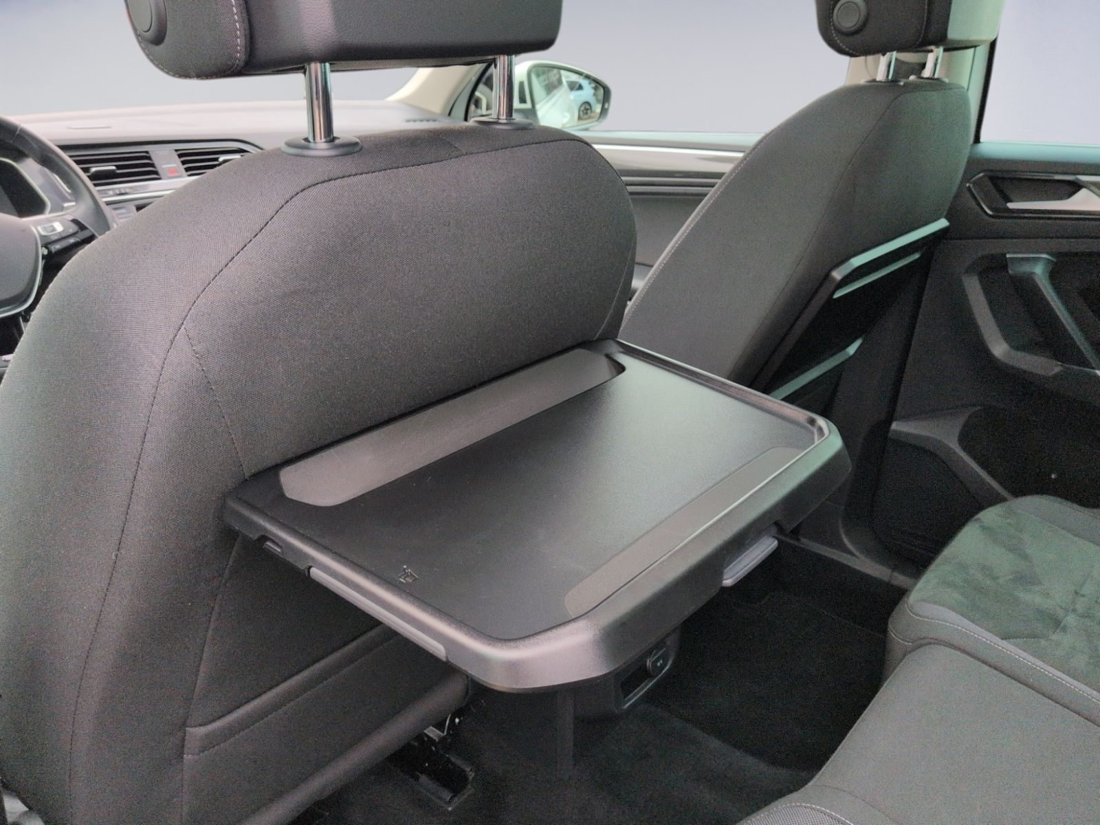 Tiguan 2.0 TDI DSG Highline AHK+PANO+HEAD-UP