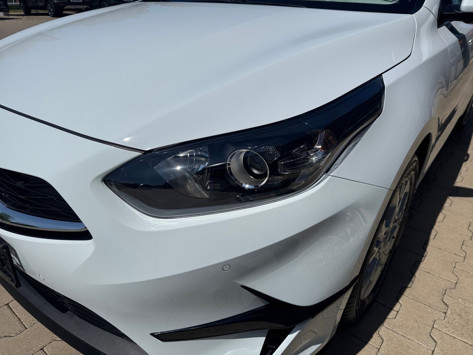 Fahrzeugabbildung Kia Ceed 1.0 T-GDI 100 Ultimate
