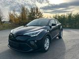 Toyota C-HR 1.8-l-VVTi Hybrid Benzin Automatik Kamera - Toyota C-HR Gebrauchtwagen in Berlin