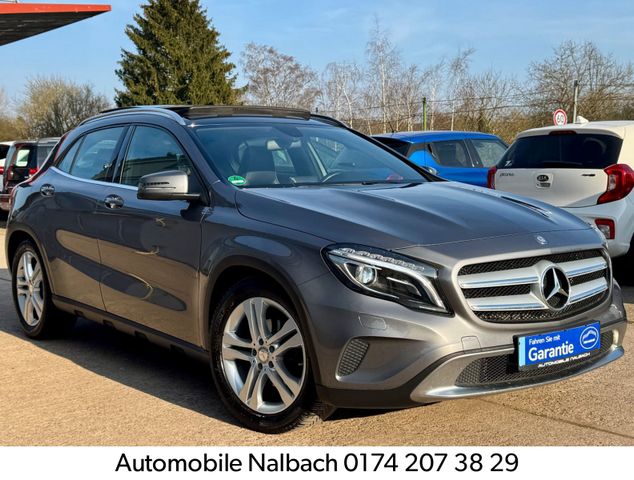 Mercedes-Benz GLA 200 PANORAMA/KAMERA/NAV/XENON