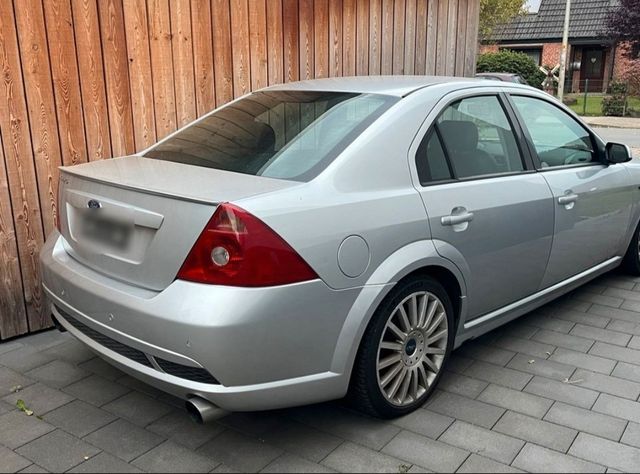 Ford Mondeo ST220 *SPORT* 